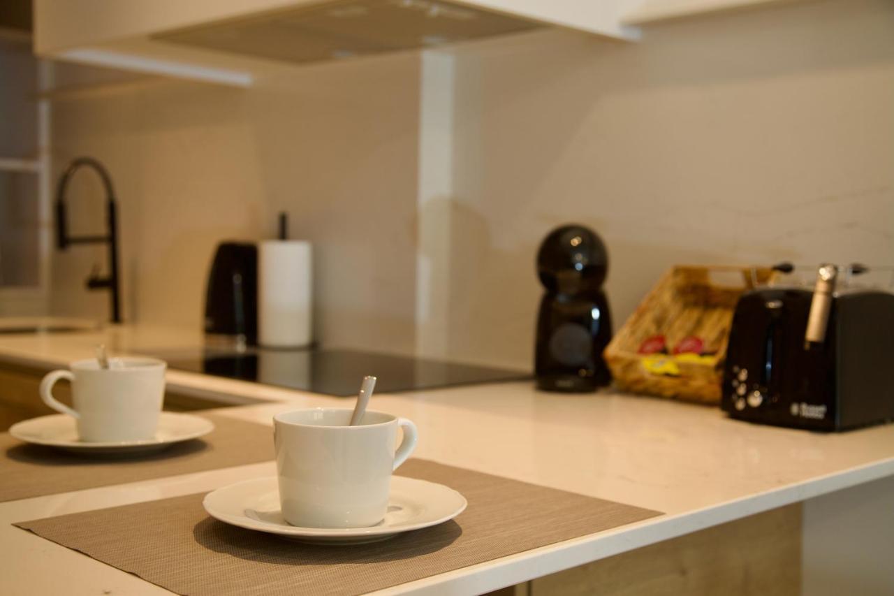 Suite 102 - 1 Bedroom Suite In Amando Perez Suites Ribadeo Esterno foto