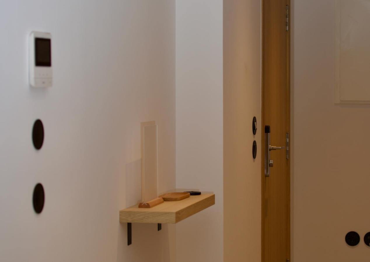 Suite 102 - 1 Bedroom Suite In Amando Perez Suites Ribadeo Esterno foto